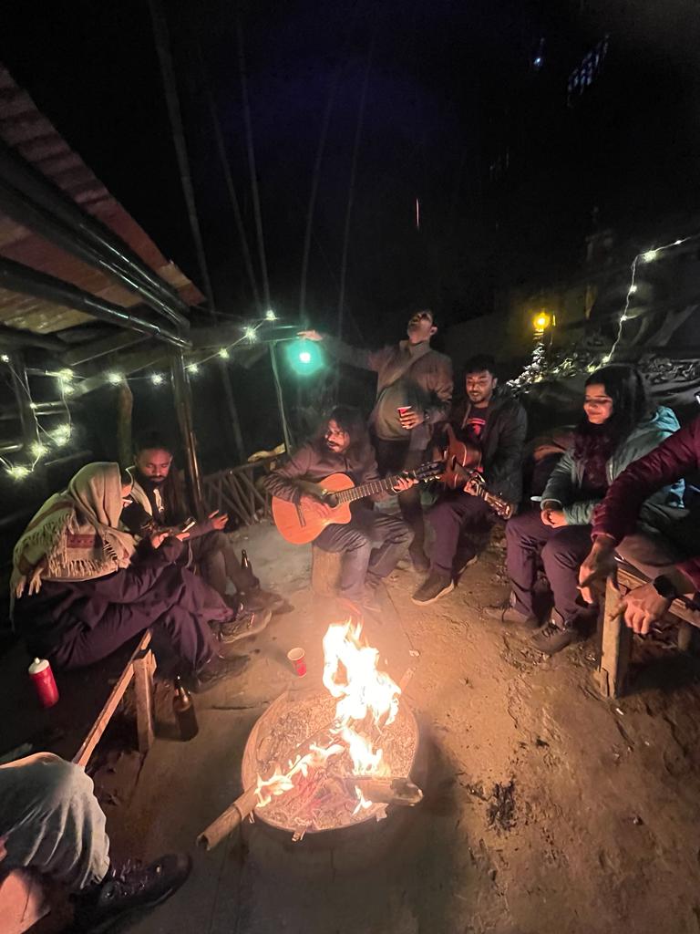 Jam session at the bonfire area